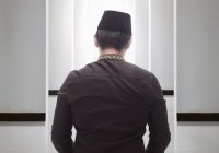 Можно ли читать намаз в потной одежде?