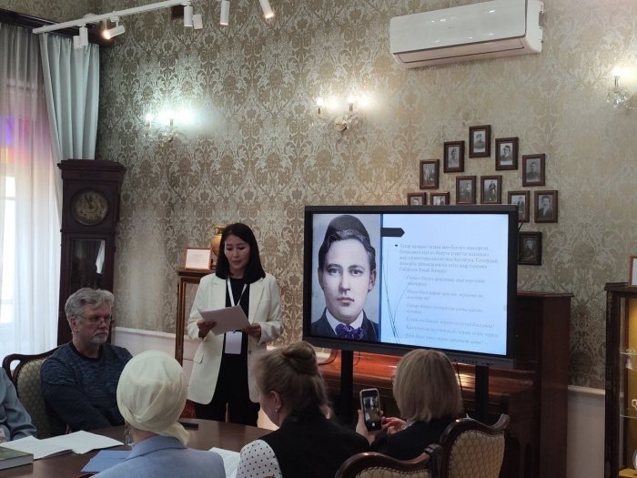 Тукаевские чтения и День памяти: как Казань отметила 140-летие поэта (Фото) Тукаевские чтения и День памяти: как Казань отметила 140-летие поэта (Фото)