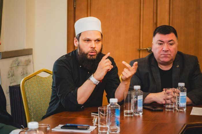 «Переводить, искажая смысл – преступление»: о проблемах некачественной исламской литературы