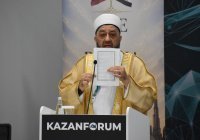 «Эталонный мусхаф»: на KazanForum презентовали казанский рукописный Коран (Фото)