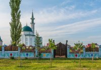 Перевод смыслов Корана: «Верующих, совершавших благие дела, их Господь введет в Свою милость»