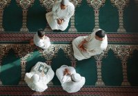 Книга мудростей: о молчании, свете сердца и силе истинного слова