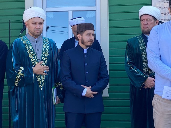 Булат хазрат Сафаров - имам-хатыбом мечети "Раджаб".