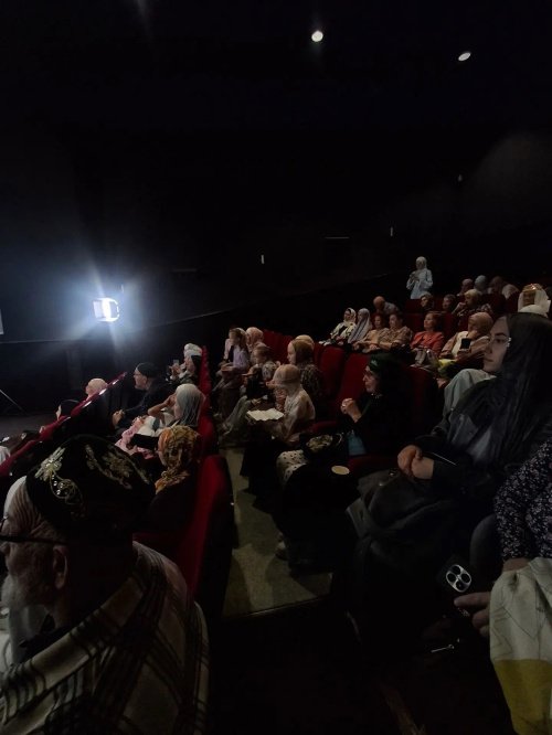 «Это – отношения со Всевышним»: в рамках «Алтын минбар» показали фильм «Шёпот сомнений – голос веры» «Это – отношения со Всевышним»: в рамках «Алтын минбар» показали фильм «Шёпот сомнений – голос веры»