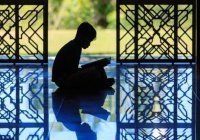 Почему сердце, наполненное мирским, не может принять божественный свет
