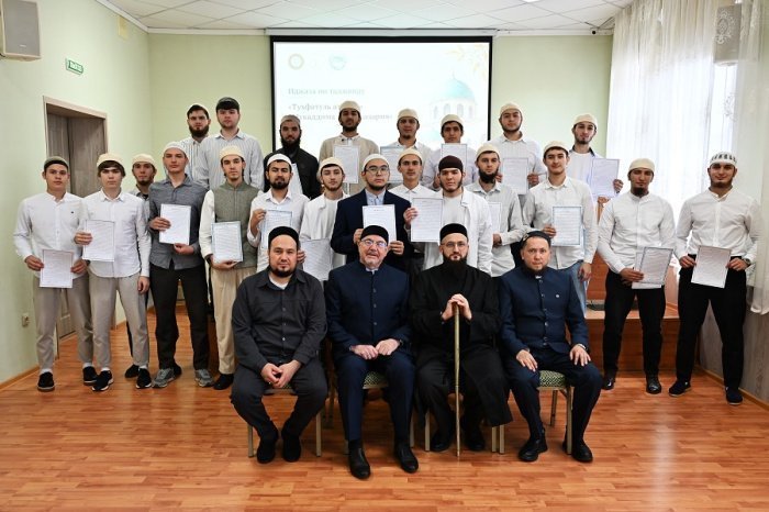 Фото: пресс-служба ДУМ РТ. Фото: пресс-служба ДУМ РТ.