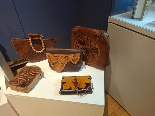 Иранское искусство в Казани: выставка в «Хазинэ»
