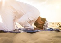 Как милосердие Пророка ﷺ обратило врага в мусульманина: история Сафвана ибн Умайи