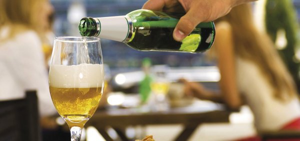 Можно ли мусульманину пить безалкогольное пиво?