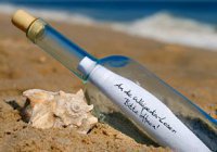 Пенсионер выловил у берегов Англии бутылку с посланием, выброшенную на Черном море