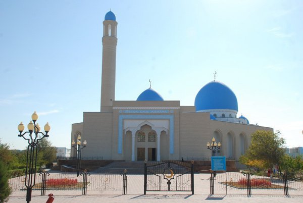 Мечеть Бекет-ата в Алматы.