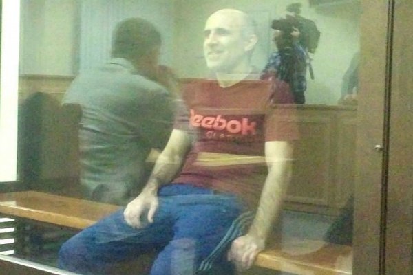 Иса Рагимов на скамье подсудимых. 