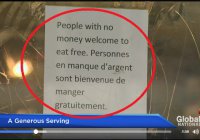 Канадцы не поверили глазам, увидев объявление на двери мусульманского ресторана