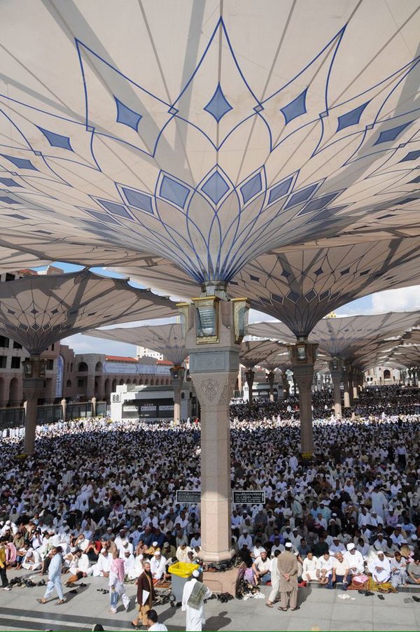 Как устроена одна из самых известных достопримечательностей мечети Пророка в Медине?