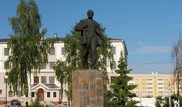 Площади Ленина в Елабуге хотят вернуть историческое название
