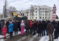 200 вкладчиков Татфондбанка пришли на митинг в парке Петрова