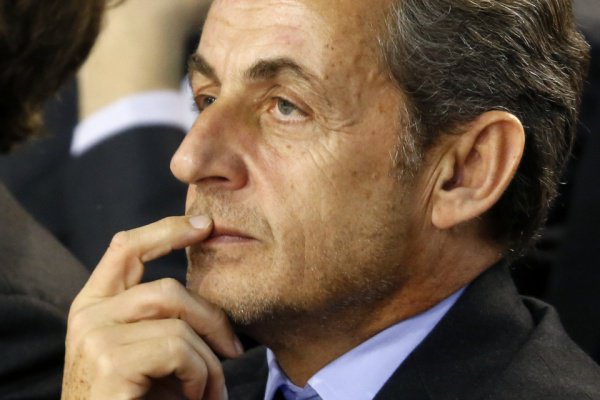 Николя Саркози выступил на инвестиционном форуме в Эр-Рияде.