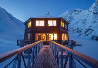 Отель на ледяной вершине откроется на Аляске