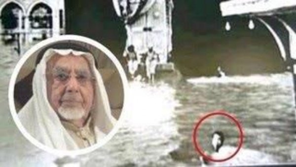 Это тот самый человек, который плавал вокруг Каабы на знаменитом фото 77 лет назад