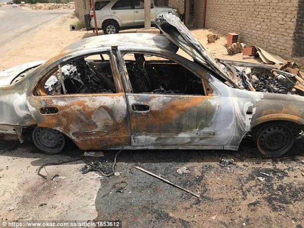  Сгоревший автомобиль мусульманки. 