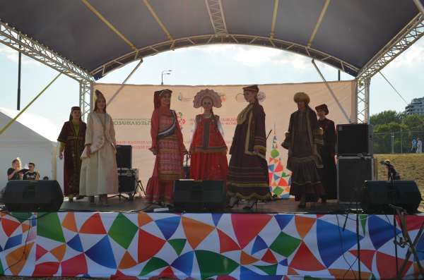 Самые яркие моменты этно-конфессионального фестиваля «Мозаика культур» (ФОТО)
