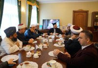 Муфтий Татарстана встретился с зарубежными исламскими учеными