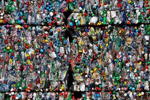 По информации экспертов из Великобритании, 90,5% пластика не перерабатывается, а превращается в мусор